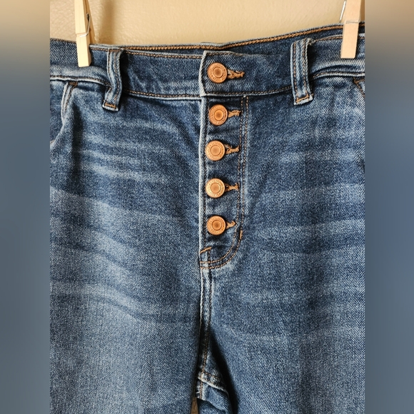 High-rise American Eagle size 4 - Picture 5 of 10